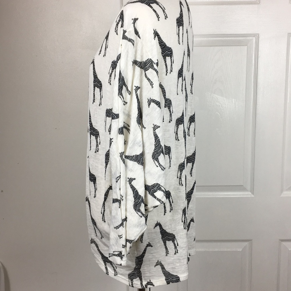 Open cardigan Lightweight Sweater W Giraffes. Sm - Picture 4 of 7